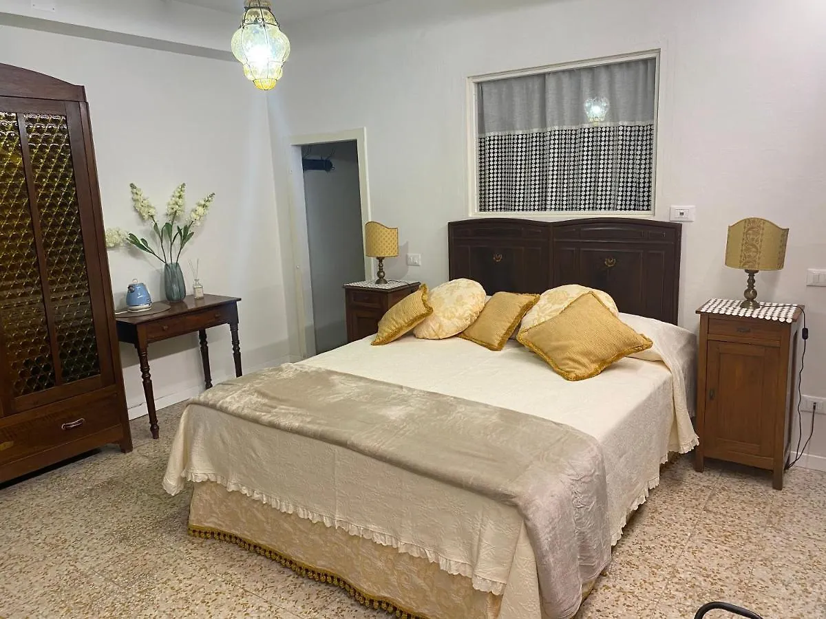 Christy House Bed & Breakfast Vignale